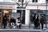 Paris_bus_stop_large Paris_bus_stop_large
